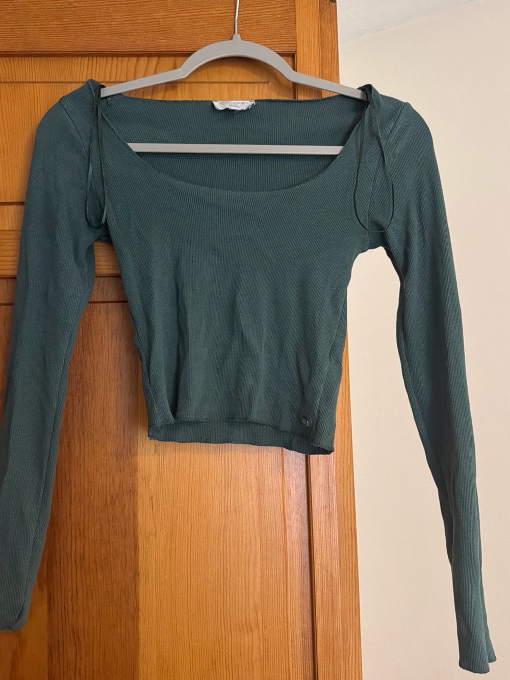 Pull&Bear Dark Green Ribbed Long Sleeve Crop Top